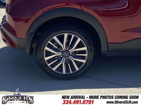 Used 2023 Nissan Kicks SV FWD image 44