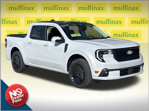 New 2026 Ford Maverick Lobo AWD/4WD image 1