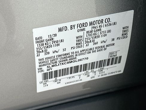 Used 2021 Lincoln Aviator Reserve w/ Equipment Group 201A AWD/4WD image 34