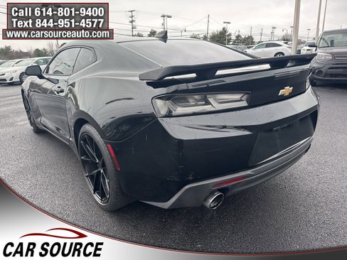 Used 2017 Chevrolet Camaro LT image 5