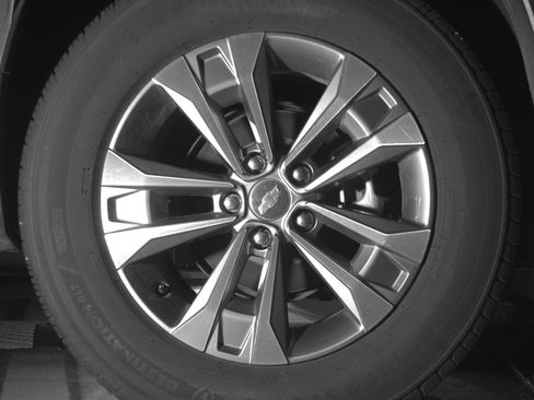 Used 2025 Chevrolet Equinox LT image 15