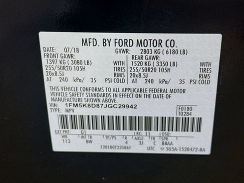 Used 2018 Ford Explorer XLT w/ Equipment Group 202A AWD/4WD image 41
