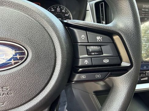Used 2025 Subaru Crosstrek 2.0i Premium AWD/4WD image 37