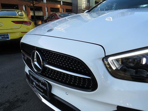 Used 2023 Mercedes-Benz E 450 4MATIC Coupe image 23