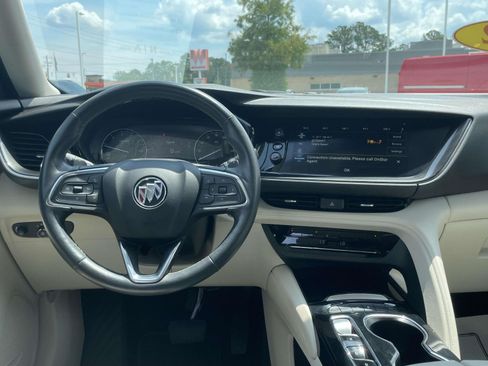 Used 2022 Buick Envision Preferred FWD image 12