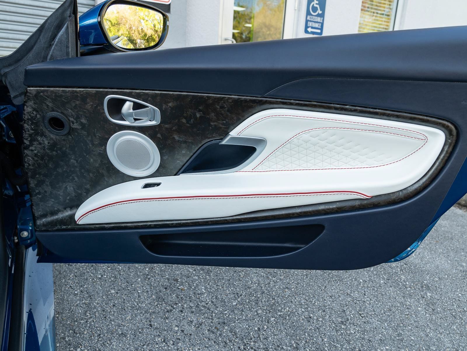 Used 2022 Aston Martin DBS Superleggera Volante RWD image 54