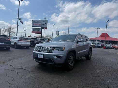 Used 2021 Jeep Grand Cherokee Limited w/ Luxury Group II image 1