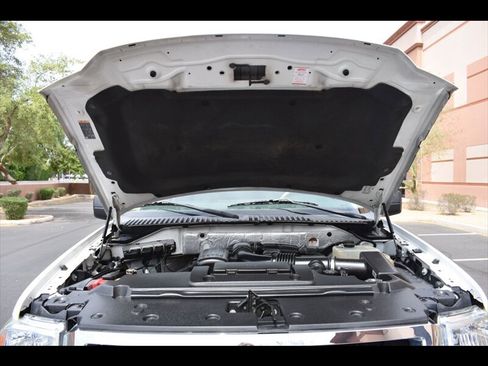 Used 2013 Ford Expedition EL XLT image 43