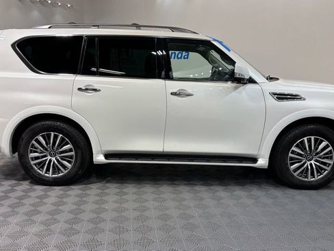 Used 2023 Nissan Armada SL w/ Captain's Chairs Package AWD/4WD image 6