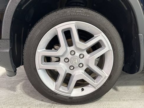 Used 2024 Honda Passport EX-L image 47