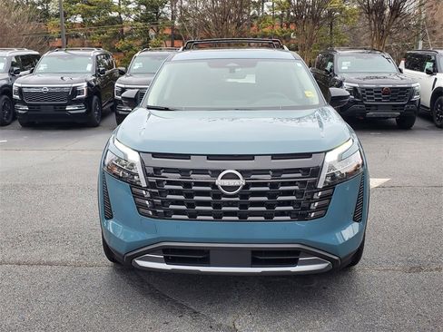 Used 2026 Nissan Pathfinder SL image 12