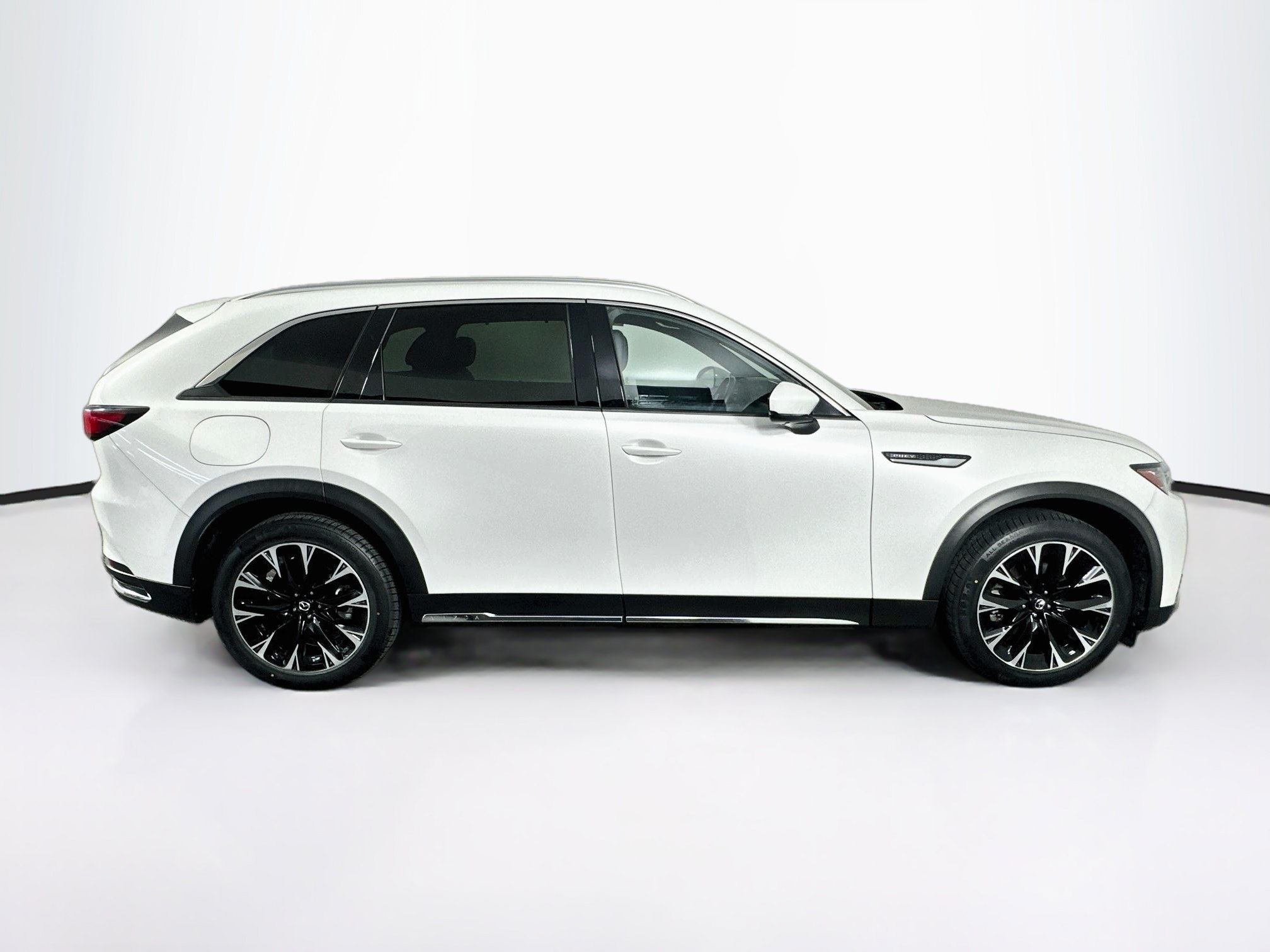 Used 2024 MAZDA CX-90 Plug-In Hybrid w/ Premium Plus AWD/4WD image 10