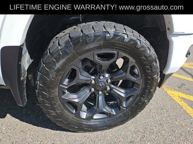 Used 2022 RAM 1500 Limited AWD/4WD image 9