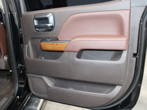 Used 2015 Chevrolet Silverado 3500 High Country w/ Duramax Plus Package AWD/4WD image 35