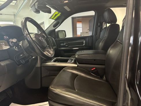 Used 2017 RAM 1500 Limited image 16