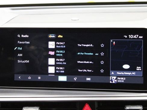 Used 2024 Kia Sorento S image 25