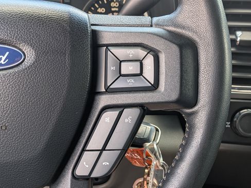 Used 2018 Ford F150 XLT w/ Equipment Group 301A Mid RWD image 27