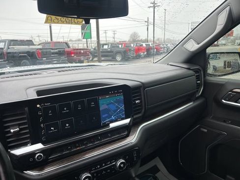 Used 2024 GMC Sierra 1500 Elevation w/ Preferred Package image 25