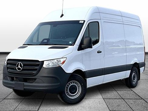 New 2025 Mercedes-Benz Sprinter 2500 image 2