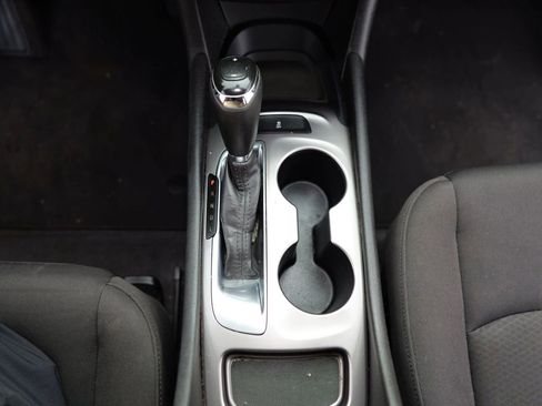 Used 2019 Chevrolet Malibu LS image 21