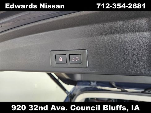 Used 2023 Subaru Ascent Limited image 13