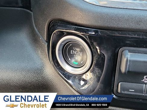 Certified 2025 Chevrolet Silverado 1500 LT RWD image 35