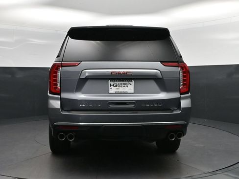 Used 2022 GMC Yukon XL Denali RWD image 6