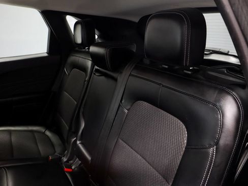Certified 2023 Ford Escape SE FWD image 23