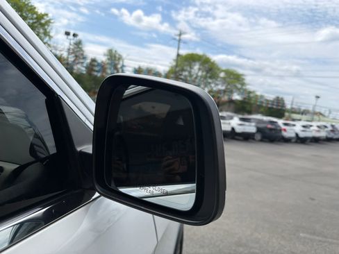 Used 2020 Jeep Grand Cherokee Limited w/ Premium Lighting Group image 7