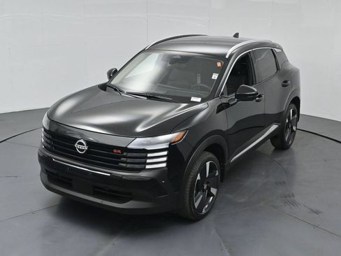 Used 2026 Nissan Kicks SR FWD image 42