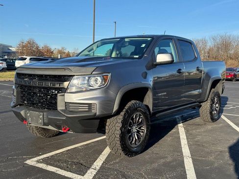 Used 2022 Chevrolet Colorado ZR2 image 8