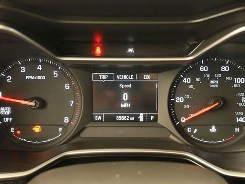 Used 2021 Chevrolet TrailBlazer LS image 29