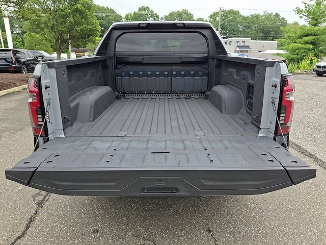 Used 2025 Chevrolet Silverado EV RST AWD/4WD image 31