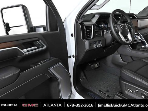 New 2026 GMC Sierra 3500 Denali w/ Denali Reserve Package image 8
