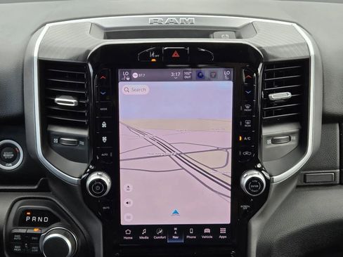 Used 2025 RAM 1500 Big Horn image 13