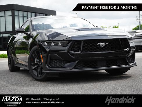 Used 2024 Ford Mustang GT RWD image 1