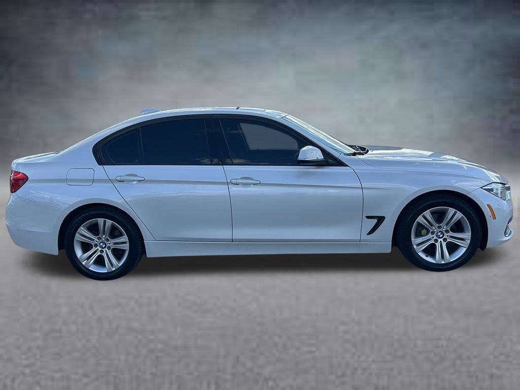 Used 2016 BMW 328i xDrive Sedan AWD/4WD image 6