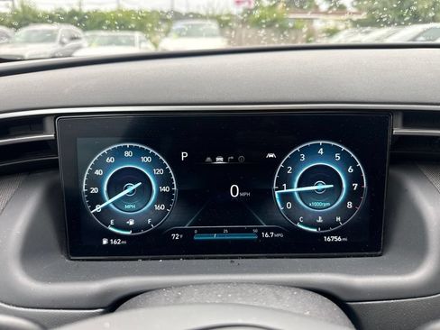 Used 2024 Hyundai Santa Cruz Limited AWD/4WD image 10