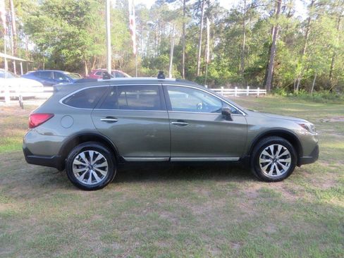 Used 2018 Subaru Outback 2.5i Touring w/ Protection Package #1 AWD/4WD image 5