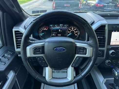 Used 2018 Ford F150 Lariat w/ Equipment Group 502A Luxury AWD/4WD image 20