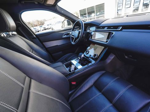 Used 2023 Land Rover Range Rover Velar R-Dynamic S image 40