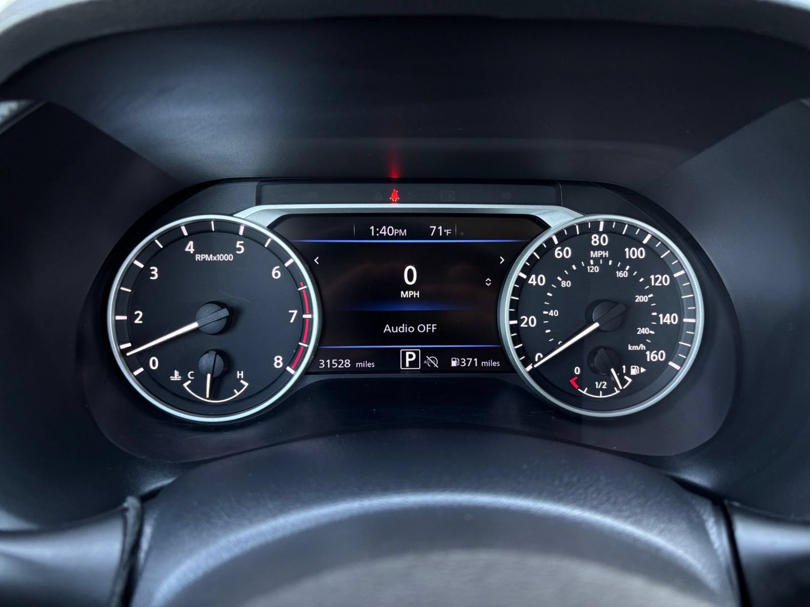 Used 2025 Nissan Sentra SV FWD image 38