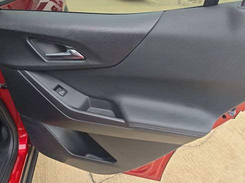 Used 2026 Chevrolet Equinox LT image 17