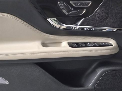 New 2025 Lincoln Corsair Grand Touring w/ Jet Appearance Package image 12