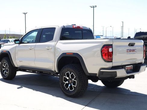 New 2026 GMC Canyon AT4X AWD/4WD image 4