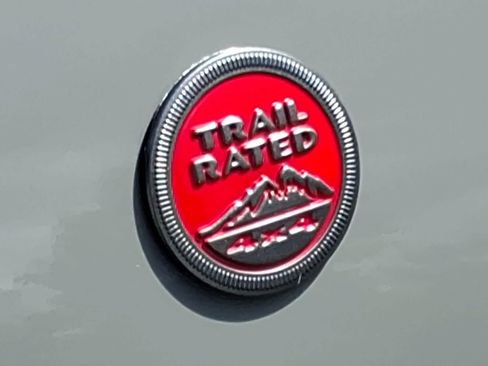 Used 2022 Jeep Compass Trailhawk w/ Trailhawk Convenience Group AWD/4WD image 27
