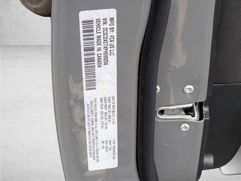 Used 2023 Dodge Charger R/T w/ Blacktop Package image 15