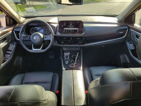 Certified 2023 Nissan Rogue SL w/ SL Premium Package AWD/4WD image 15