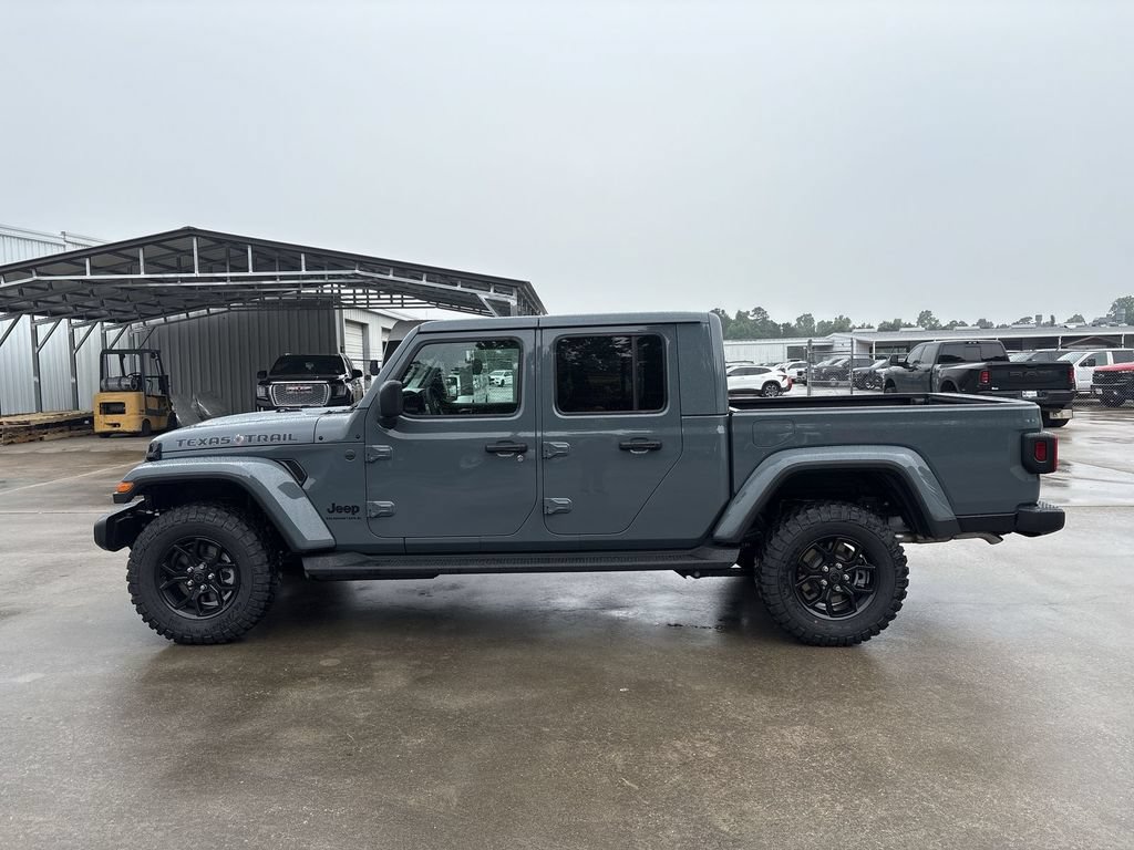 New 2026 Jeep Gladiator Sport AWD/4WD image 5