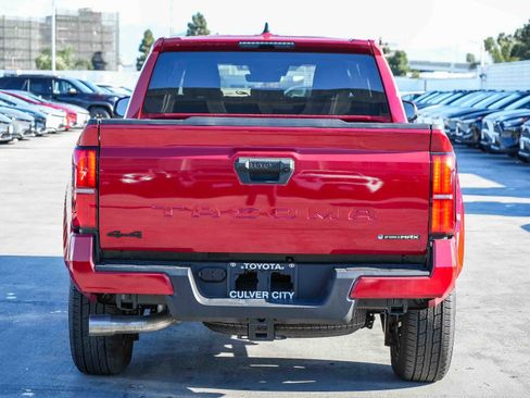 New 2025 Toyota Tacoma TRD Sport image 8